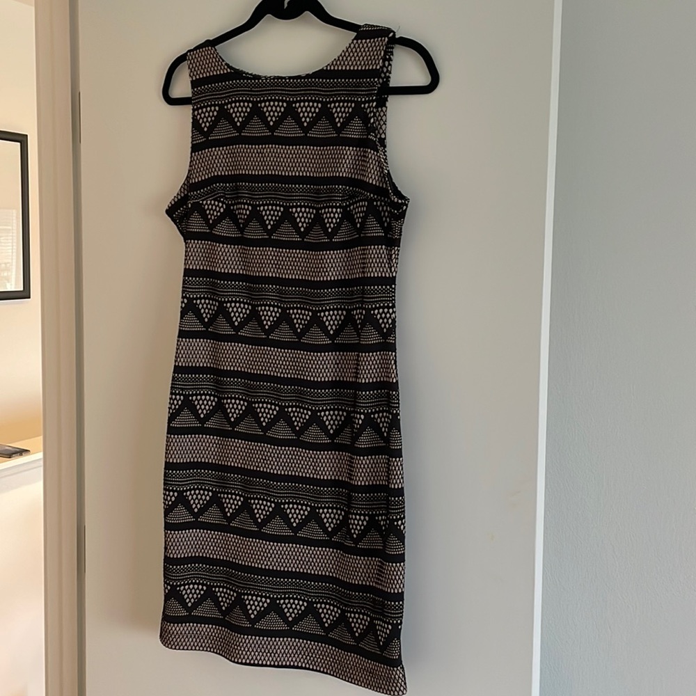 Black and cream size large emerald sundae dress